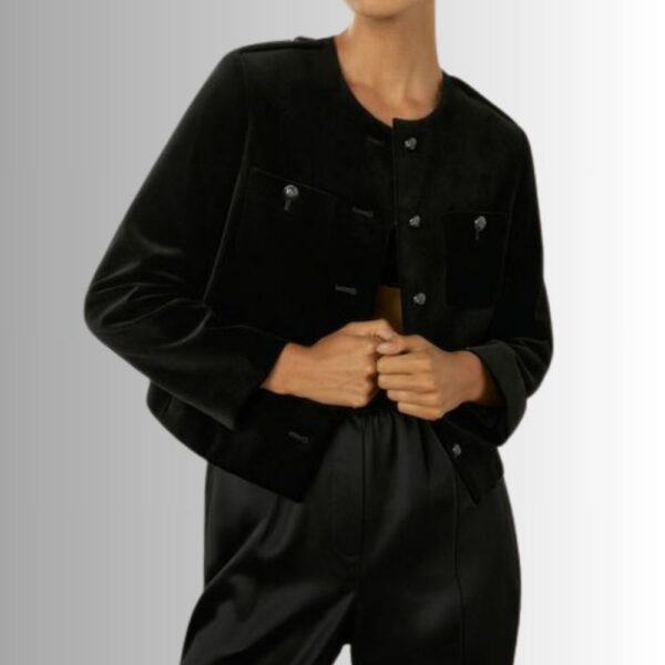 Veste Courte Femme Noir – Velours Chic et Épuré